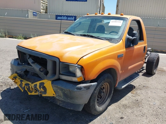 2003 Ford F-350 с VIN 1FDSF34L23EC39582, выставлен на аукционе IAAI как лот 42581958 с пробегом Не указан миль и . История ставок и продаж доступна на DreamBid. Изображение 17.
