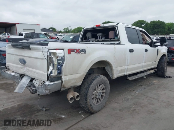 2019 Ford F-250 XL with VIN 1FT7W2BT4KEF15878, listed as a IAAI auction lot 42082697 with 183,497 mi miles and . Bid and sale history available at DreamBid. Image 4.