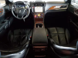 2018 Lincoln Continental Livery with VIN 1LN6L9HK3J5603553, listed as a Copart auction lot 86019734 with 43,235 mi miles and Salvage Title. Bid and sale history available at carsss.com. Image 8.