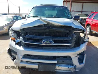 2015 Ford Expedition XLT с VIN 1FMJU1HT5FEF47284, выставлен на аукционе IAAI как лот 41565809 с пробегом 178 859 миль миль и . История ставок и продаж доступна на DreamBid. Изображение 12.