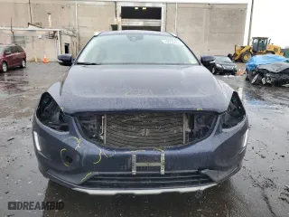 2017 Volvo XC60 Inscription with VIN YV440MRU8H2133682, listed as a Copart auction lot 49956955 with 102,442 mi miles and Salvage Title. Bid and sale history available at carsss.com. Image 5.