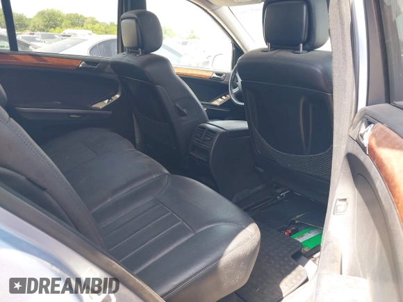 2007 Mercedes-Benz M 350 with VIN 4JGBB86E97A201304, listed as a IAAI auction lot 41957266 with 179,861 mi miles and . Bid and sale history available at DreamBid. Image 8.