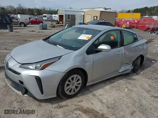 2021 Toyota Prius L Eco with VIN JTDKAMFU1M3152848, listed as a IAAI auction lot 41600212 with 140,114 mi miles. Bid and sale history available at carsss.com. Image 16.