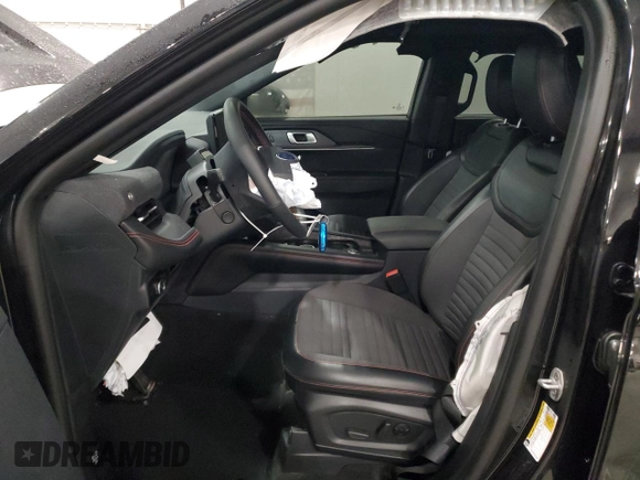 2025 Ford Explorer ST-Line with VIN 1FMUK8KH4SGA52900, listed as a Copart auction lot 50527765 with 3,892 mi miles and Salvage Title. Bid and sale history available at carsss.com. Image 7.