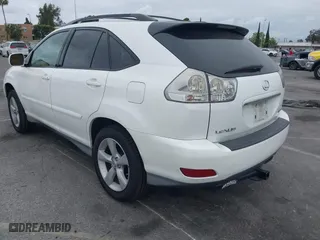 2006 Lexus RX 330 with VIN 2T2GA31U66C047526, listed as a IAAI auction lot 42061569 with 183,976 mi miles. Bid and sale history available at carsss.com. Image 3.