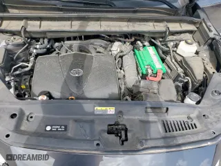 2020 Toyota Highlander XLE with VIN 5TDGZRAH7LS013584, listed as a Copart auction lot 47637525 with 34,100 mi miles and Salvage Title. Bid and sale history available at carsss.com. Image 12.