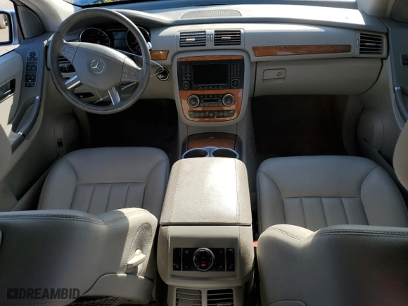 2007 Mercedes-Benz R-Class 3.5L with VIN 4JGCB65E67A055986, listed as a Copart auction lot 42439415 with 129,719 mi miles and Salvage Title. Bid and sale history available at carsss.com. Image 8.