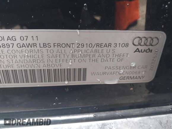 2012 Audi A8 L with VIN WAURVAFD8CN006917, listed as a IAAI auction lot 40877090 with 144,387 mi miles. Bid and sale history available at carsss.com. Image 9.