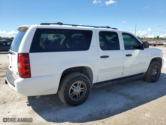2009 Chevrolet Suburban LS with VIN 1GNFC16089R191553, listed as a Copart auction lot 46840045 with 144,334 mi miles and Salvage Title. Bid and sale history available at carsss.com. Image 3.
