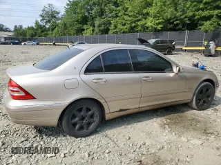 2003 Mercedes-Benz C 230/260/280/320 with VIN WDBRF64J53F314061, listed as a Copart auction lot 65704144 with 210,883 mi miles and Non Repairable. Bid and sale history available at DreamBid. Image 3.