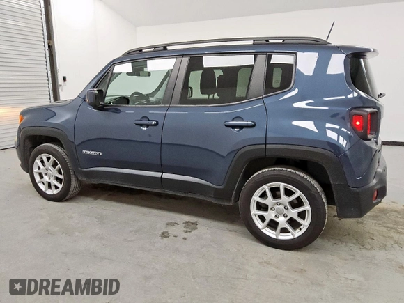 2020 Jeep Renegade Latitude with VIN ZACNJBBB4LPM04590, listed as a Copart auction lot 62933525 with 145,476 mi miles and Clean title. Bid and sale history available at DreamBid. Image 2.