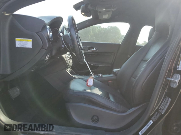 2014 Mercedes-Benz CLA 250 with VIN WDDSJ4EB7EN049199, listed as a Copart auction lot 62329275 with 188,065 mi miles and Salvage title. Bid and sale history available at DreamBid. Image 7.