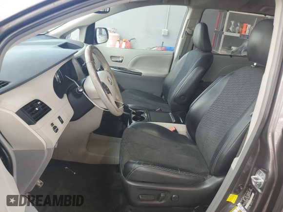 2012 Toyota Sienna SE with VIN 5TDXK3DCXCS229804, listed as a Copart auction lot 45532935 with 338,587 mi miles and Clean Title. Bid and sale history available at carsss.com. Image 7.