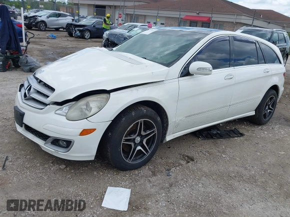 2007 Mercedes-Benz R 3.0L with VIN 4JGCB22E37A042643, listed as a IAAI auction lot 42377641 with 170,415 mi miles and . Bid and sale history available at DreamBid. Image 2.