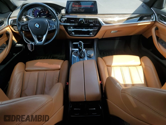2019 BMW 5 Series 530i xDrive z VIN WBAJA7C51KG911480, wystawiony jako Copart lot #58219105 z przebiegiem 67 557 mil mil oraz Szkoda całkowita • Salvage title. Historia ofert i sprzedaży dostępna na DreamBid. Obrazek 8.