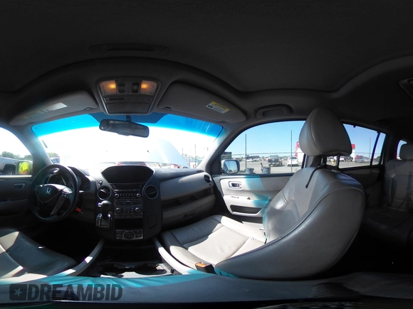 2013 Honda Pilot Touring with VIN 5FNYF3H95DB032438, listed as a IAAI auction lot 41865938 with 298,973 mi miles and . Bid and sale history available at DreamBid. Image 19.