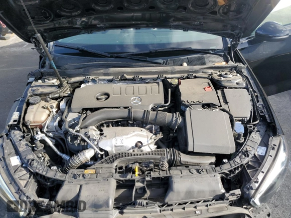 2019 Mercedes-Benz A 220 z VIN WDD3G4EB6KW005641, wystawiony jako Copart lot #51456575 z przebiegiem 47 719 mil mil oraz Szkoda całkowita • Salvage title. Historia ofert i sprzedaży dostępna na DreamBid. Obrazek 11.