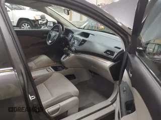 2014 Honda CR-V EX with VIN 2HKRM4H50EH723876, listed as a IAAI auction lot 41464608 with 130,502 mi miles. Bid and sale history available at carsss.com. Image 5.