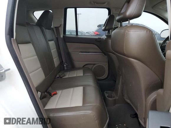 2007 Jeep Compass Limited with VIN 1J8FF57W47D155940, listed as a Copart auction lot 43934305 with 189,022 mi miles and Salvage Title. Bid and sale history available at carsss.com. Image 10.