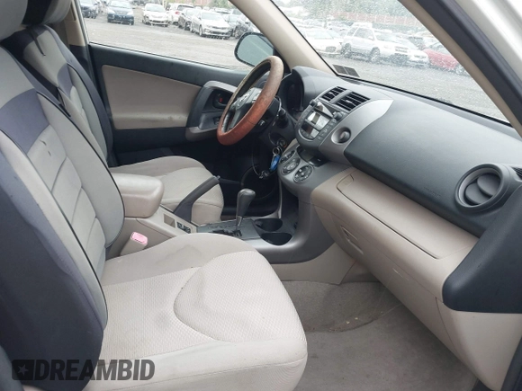 2008 Toyota RAV4 Ltd with VIN JTMBD31V085181155, listed as a IAAI auction lot 42194571 with 164,764 mi miles. Bid and sale history available at carsss.com. Image 5.