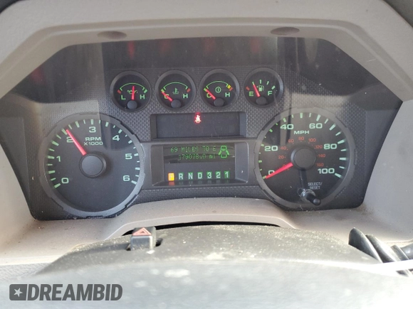 2010 Ford F-250 XL with VIN 1FTSW2B5XAEA19154, listed as a Copart auction lot 87395634 with 179,078 mi miles and Salvage title. Bid and sale history available at DreamBid. Image 9.