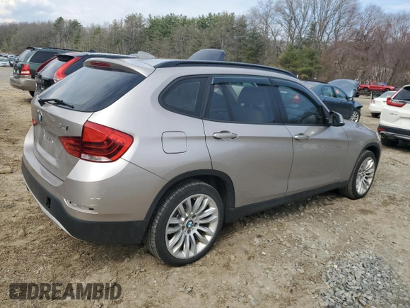 2014 BMW X1 xDrive28i with VIN WBAVL1C50EVY16286, listed as a Copart auction lot 52861275 with 139,283 mi miles and Clean Title. Bid and sale history available at carsss.com. Image 3.