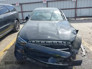 2022 Mercedes-Benz E 350 с VIN W1KZF8DB2NB097137, выставлен на аукционе IAAI как лот 41778662 с пробегом 85 831 миль миль и . История ставок и продаж доступна на DreamBid. Изображение 11.