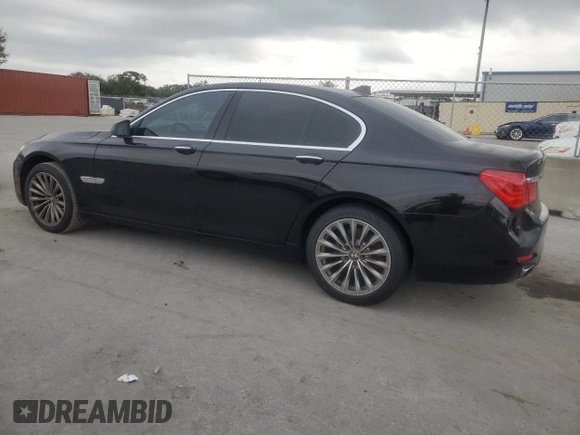 2011 BMW 7 Series 740i with VIN WBAKA4C5XBC612807, listed as a Copart auction lot 81424114 with 0 mi miles and Clean Title. Bid and sale history available at carsss.com. Image 2.