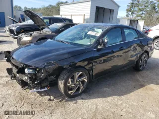 2025 Hyundai Elantra SEL Convenience with VIN KMHLS4DG9SU918987, listed as a Copart auction lot 49668715 with 3,925 mi miles and Salvage Title. Bid and sale history available at carsss.com. Image 1.