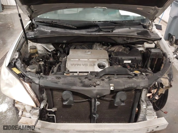 2006 Lexus RX 330 with VIN JTJGA31U360061864, listed as a IAAI auction lot 41851490 with 199,832 mi miles. Bid and sale history available at carsss.com. Image 10.