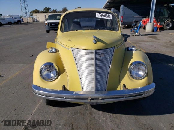 1972 Volkswagen Beetle with VIN 1122273525, listed as a Copart auction lot 79026884 with 17,604 mi miles and Clean Title. Bid and sale history available at DreamBid. Image 5.
