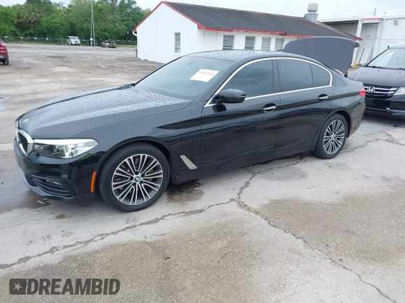 2018 BMW 5 Series 540i z VIN WBAJE5C51JWA98514, wystawiony jako IAAI lot #41963168 z przebiegiem 78 755 mil mil oraz . Historia ofert i sprzedaży dostępna na DreamBid. Obrazek 17.