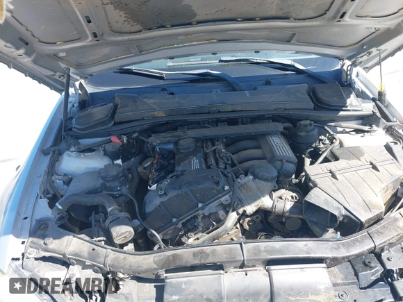 2011 BMW 3 Series 328i with VIN WBAPH5G51BNM77903, listed as a IAAI auction lot 42001088 with 126,012 mi miles and . Bid and sale history available at DreamBid. Image 10.