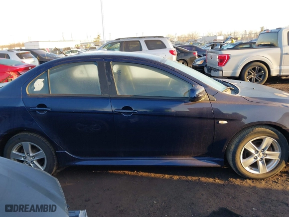 2013 Mitsubishi Lancer SE with VIN JA32V2FW0DU001146, listed as a IAAI auction lot 41771042 with 71,288 mi miles. Bid and sale history available at carsss.com. Image 14.