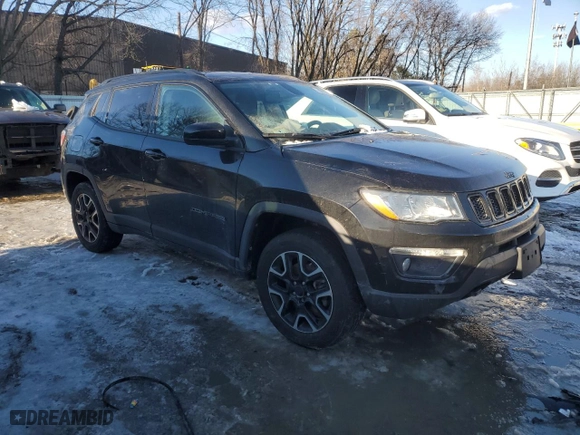 2020 Jeep Compass Sport with VIN 3C4NJDAB7LT210032, listed as a Copart auction lot 44105245 with 49,059 mi miles and Salvage Title. Bid and sale history available at carsss.com. Image 4.
