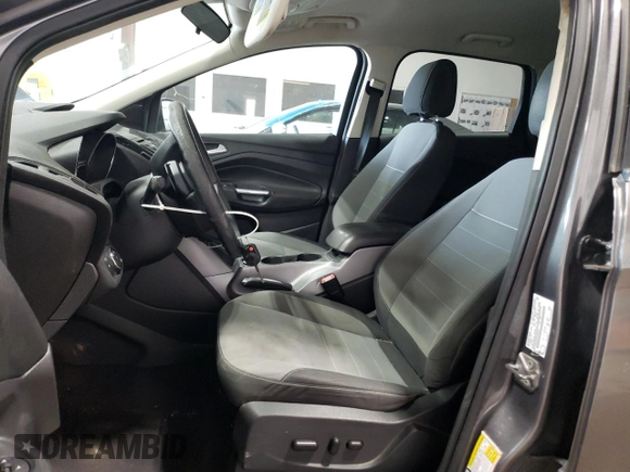 2014 Ford Escape SE with VIN 1FMCU9GX8EUB98833, listed as a Copart auction lot 50234445 with 181,893 mi miles and Clean Title. Bid and sale history available at DreamBid. Image 7.