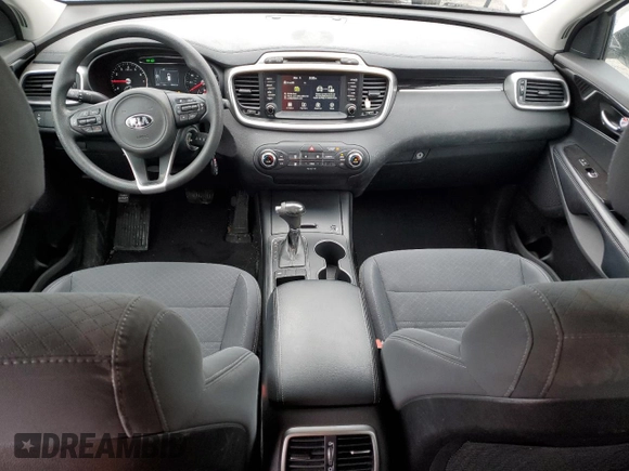 2018 Kia Sorento LX with VIN 5XYPG4A38JG348361, listed as a Copart auction lot 48124675 with 88,043 mi miles and Salvage Title. Bid and sale history available at carsss.com. Image 8.