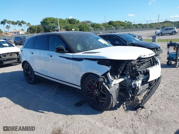 2024 Land Rover Range Rover Velar Dynamic SE with VIN SALYL2EX1RA370322, listed as a IAAI auction lot 41572336 with 32,939 mi miles. Bid and sale history available at carsss.com. Image 1.