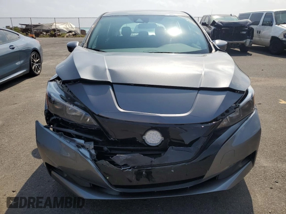 2025 Nissan LEAF S z VIN 1N4AZ1BV3SC550633, wystawiony jako Copart lot #45457115 z przebiegiem 1 982 mil mil oraz Szkoda całkowita • Salvage title. Historia ofert i sprzedaży dostępna na DreamBid. Obrazek 5.