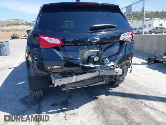 2020 Chevrolet Equinox LT with VIN 3GNAXKEV9LL188824, listed as a IAAI auction lot 41788255 with 42,727 mi miles. Bid and sale history available at carsss.com. Image 6.