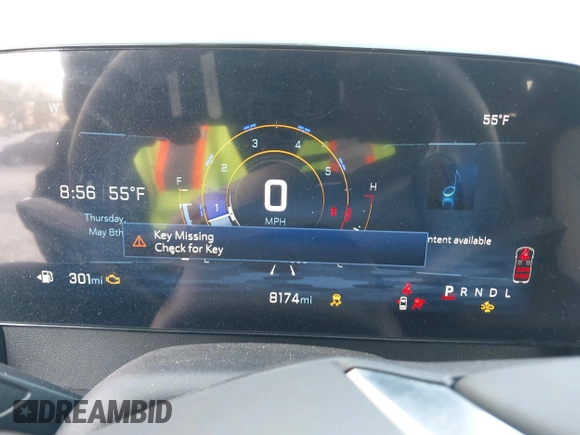 2025 Chevrolet Traverse FWD LT with VIN 1GNERGRSXSJ138318, listed as a IAAI auction lot 42209519 with 8,174 mi miles and . Bid and sale history available at DreamBid. Image 7.