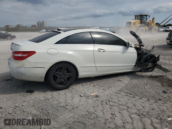 2012 Mercedes-Benz E 350 with VIN WDDKJ5KB4CF140397, listed as a Copart auction lot 56782195 with Not provided miles and Salvage title. Bid and sale history available at DreamBid. Image 3.