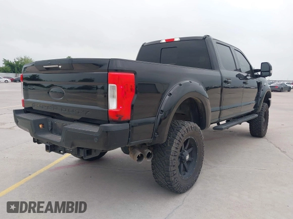 2019 Ford F-250 XL with VIN 1FT7W2BT2KEE43529, listed as a IAAI auction lot 42049216 with 55,199 mi miles and . Bid and sale history available at DreamBid. Image 4.