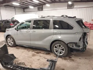2023 Toyota Sienna XSE with VIN 5TDXSKFC6PS085066, listed as a IAAI auction lot 41679336 with 41,414 mi miles. Bid and sale history available at carsss.com. Image 14.