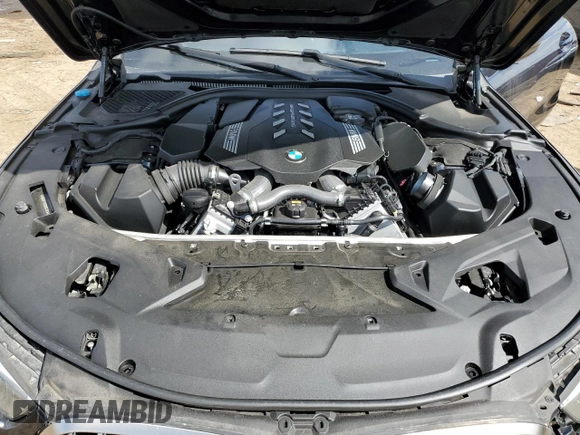 2019 BMW 8 Series M850i xDrive with VIN WBAFY4C52KBX39344, listed as a Copart auction lot 50695235 with 35,699 mi miles and Clean title. Bid and sale history available at DreamBid. Image 11.