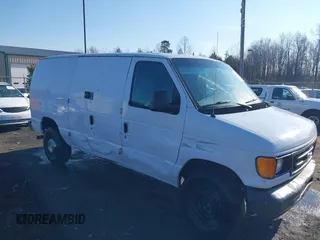 2004 Ford Econoline Cargo with VIN 1FTSE34L24HB14511, listed as a IAAI auction lot 41480626 with 262,381 mi miles and . Bid and sale history available at carsss.com. Image 1.