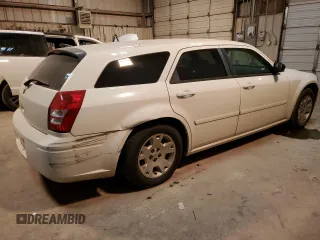 2006 Dodge Magnum z VIN 2D4FV47T96H381423, wystawiony jako Copart lot #41597095 z przebiegiem 132 816 mil mil oraz Szkoda całkowita • Salvage title. Historia ofert i sprzedaży dostępna na DreamBid. Obrazek 3.