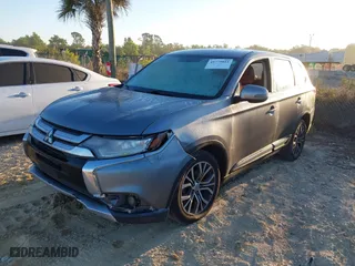 2017 Mitsubishi Outlander SE with VIN JA4AD3A36HZ026106, listed as a IAAI auction lot 41779811 with 218,354 mi miles. Bid and sale history available at carsss.com. Image 17.