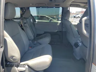 2017 Toyota Sienna XLE Auto Access Seat with VIN 5TDYZ3DC7HS851736, listed as a Copart auction lot 62350585 with 71,833 mi miles and Salvage title. Bid and sale history available at DreamBid. Image 11.
