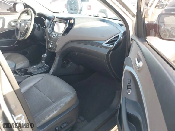 2014 Hyundai Santa Fe Sport with VIN 5XYZU3LA8EG185627, listed as a IAAI auction lot 41592463 with NaN miles. Bid and sale history available at carsss.com. Image 5.